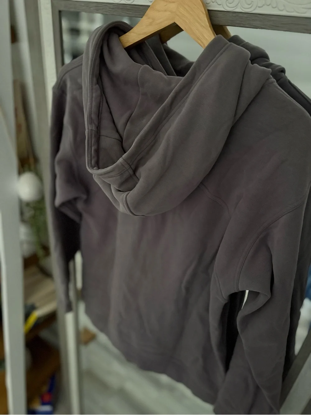 lululemon lavender pullover hoodie
